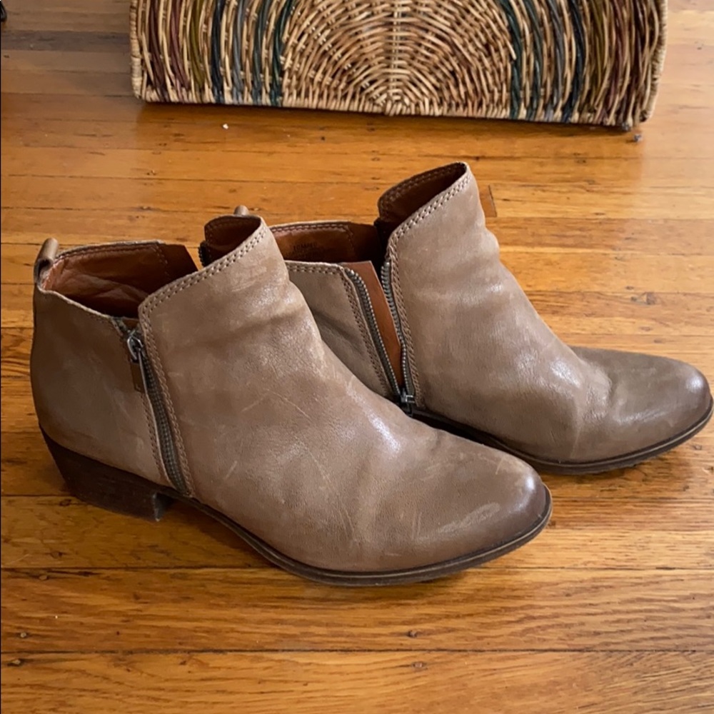 Lucky basel booties